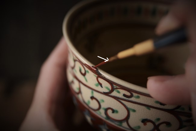縁の欠けた抹茶茶碗の金継ぎ修理のやり方